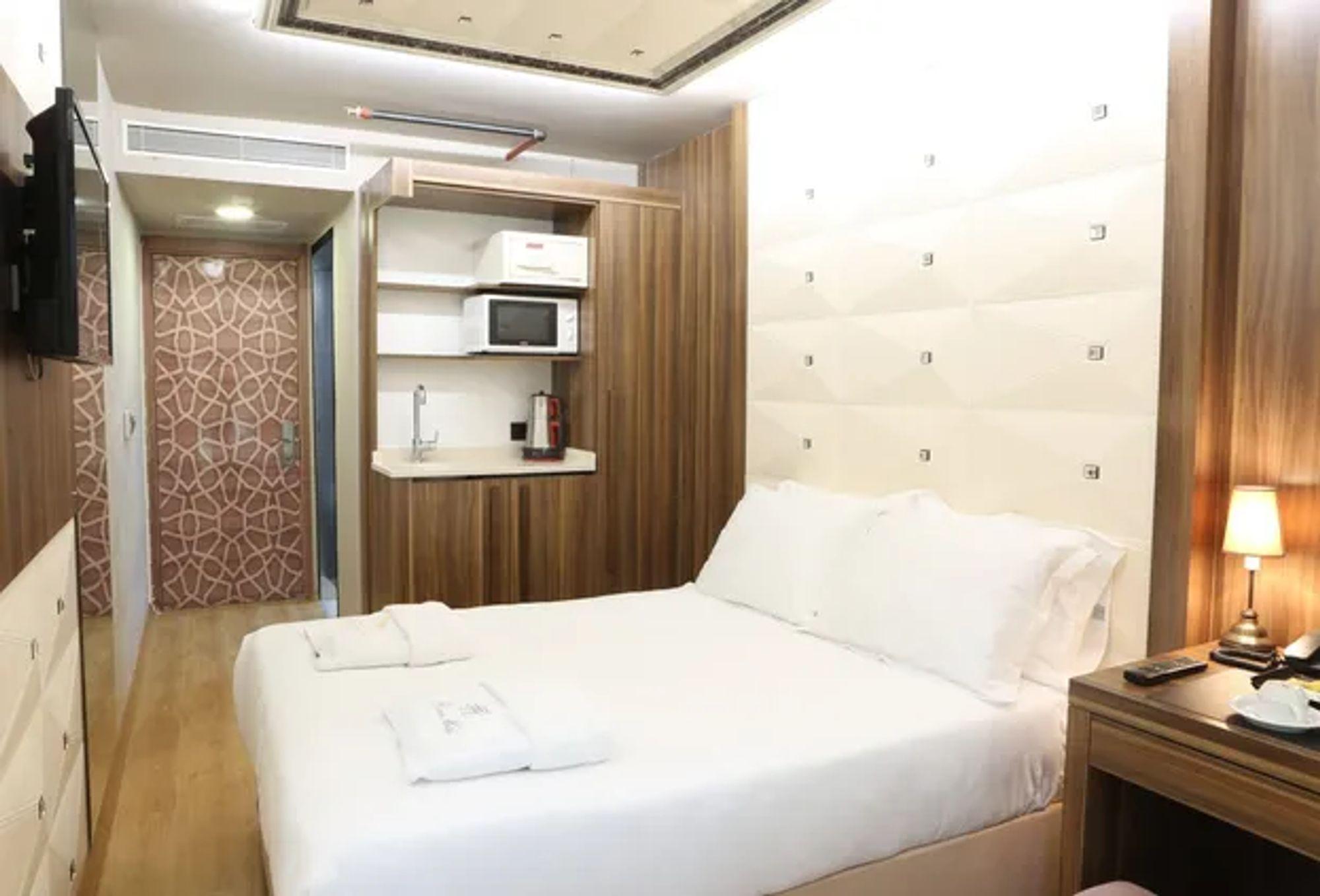 Ferman Apart Hotel Sisli Harbiye Exterior photo